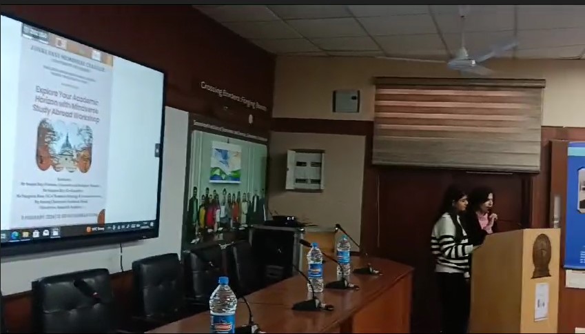 Workshop in Janki Devi Memorial College, Delhi